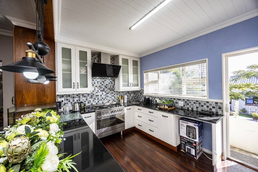 3 Bedroom Property for Sale in Beacon Bay North Eastern Cape